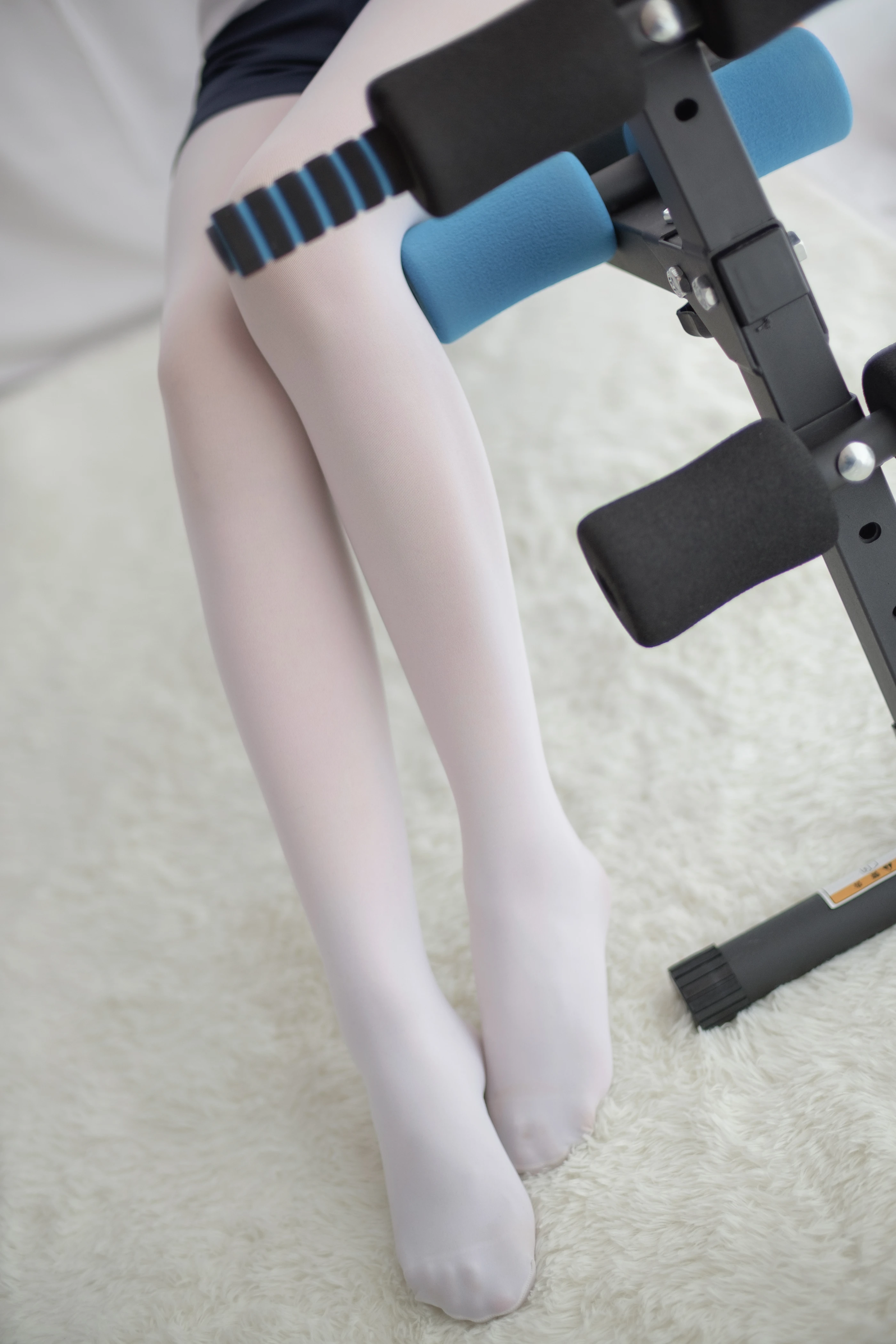 森萝财团 [R15-013] 白丝运动少女 [85P]插图4